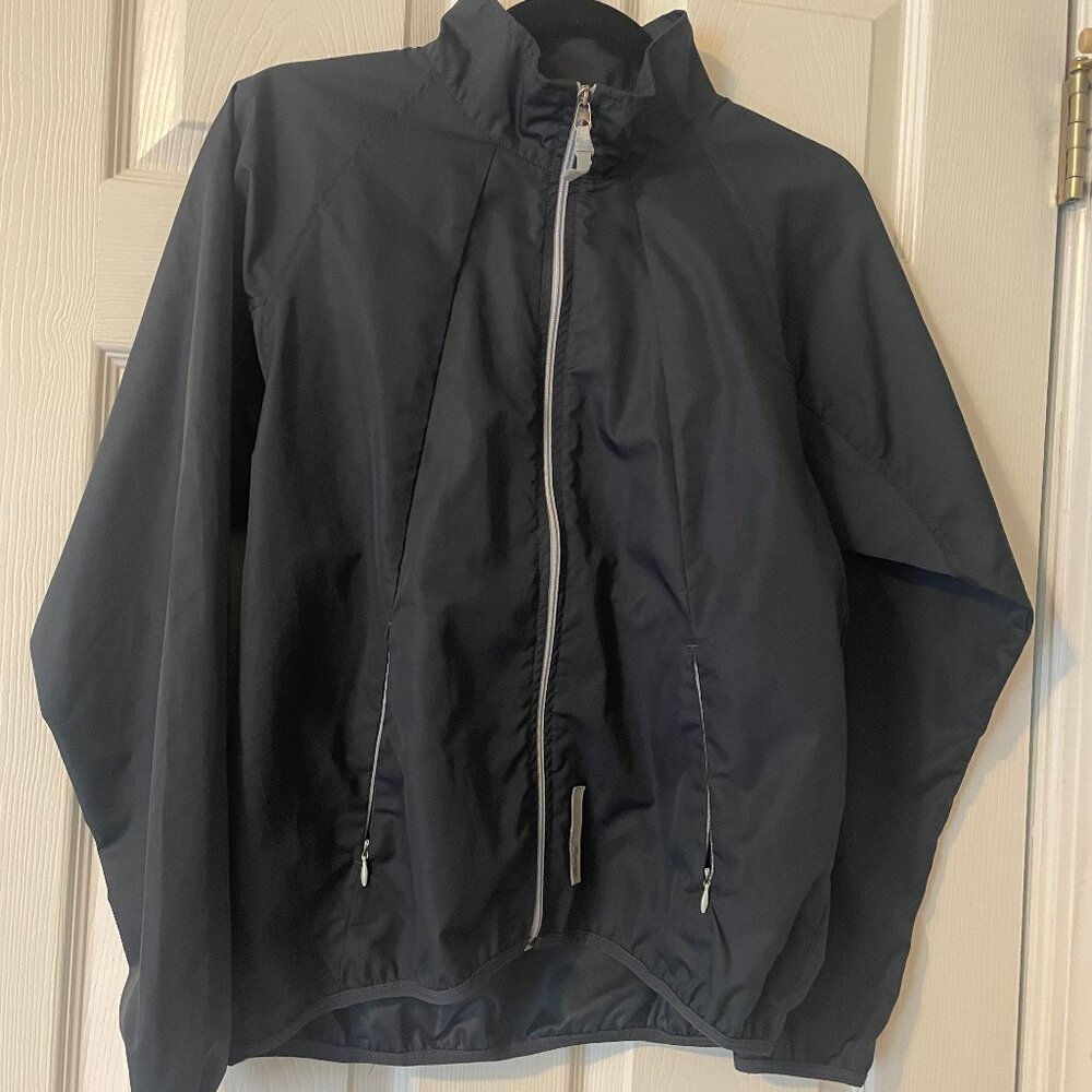 Zoot light weight wind breaker, water resistent jacket.